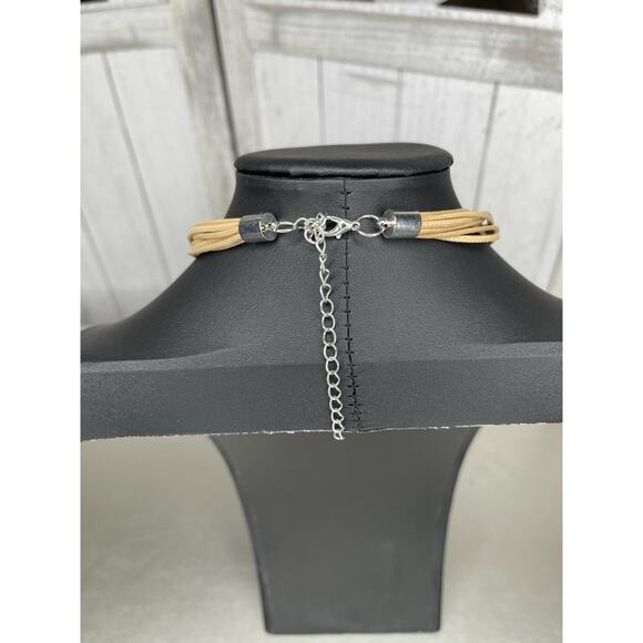 Chunky 70s Style Yellow & Faux Leather Statement Necklace - Picture 2 of 3